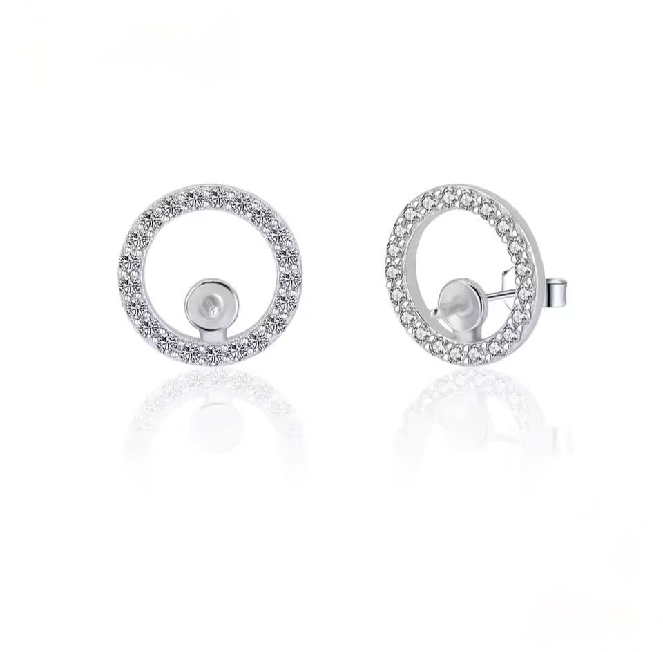 Round Cubic zircoia studs