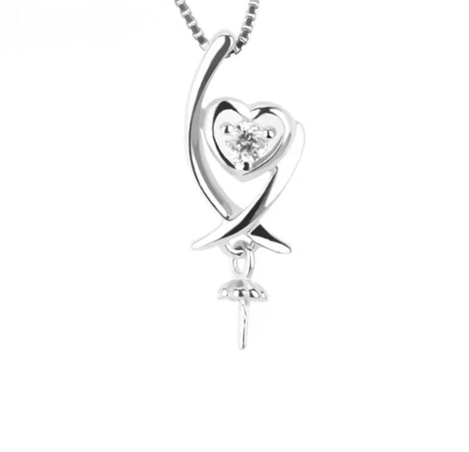 Nichola pendant