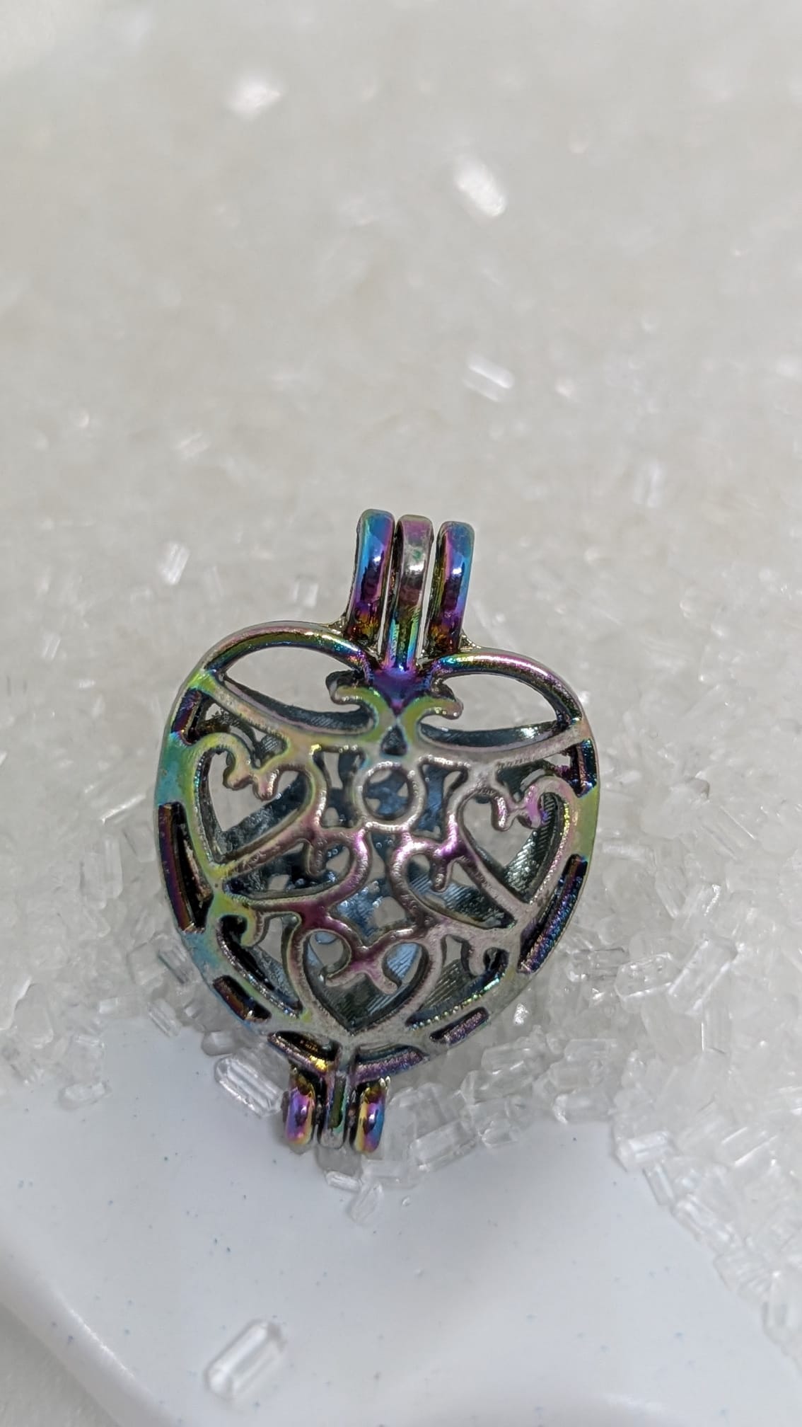 Rainbow heart pearl pendant cage