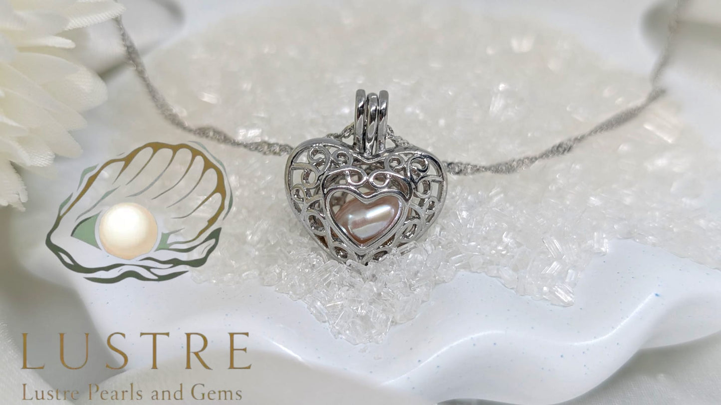Vintage heart Cage pendant