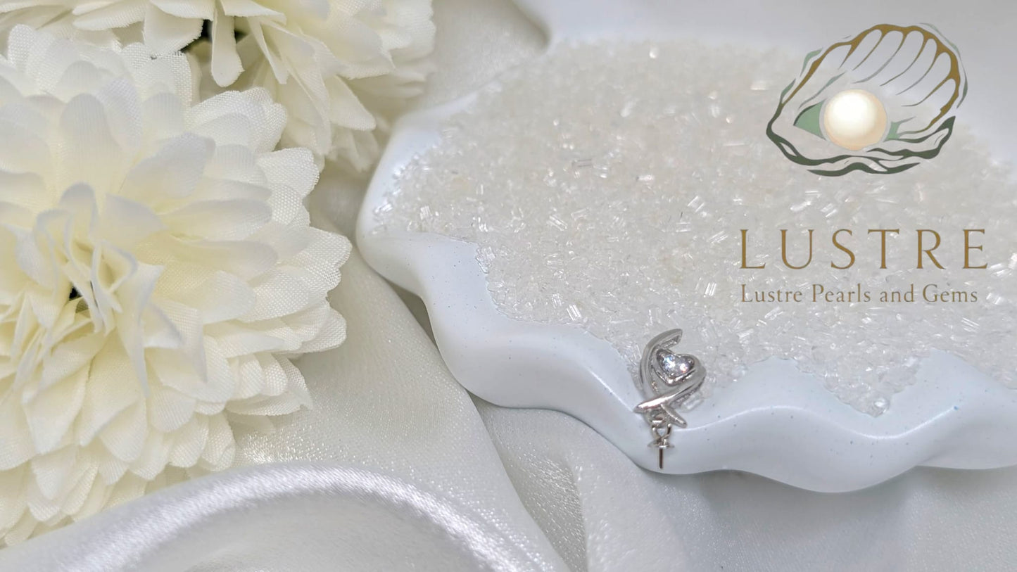 Nichola pendant