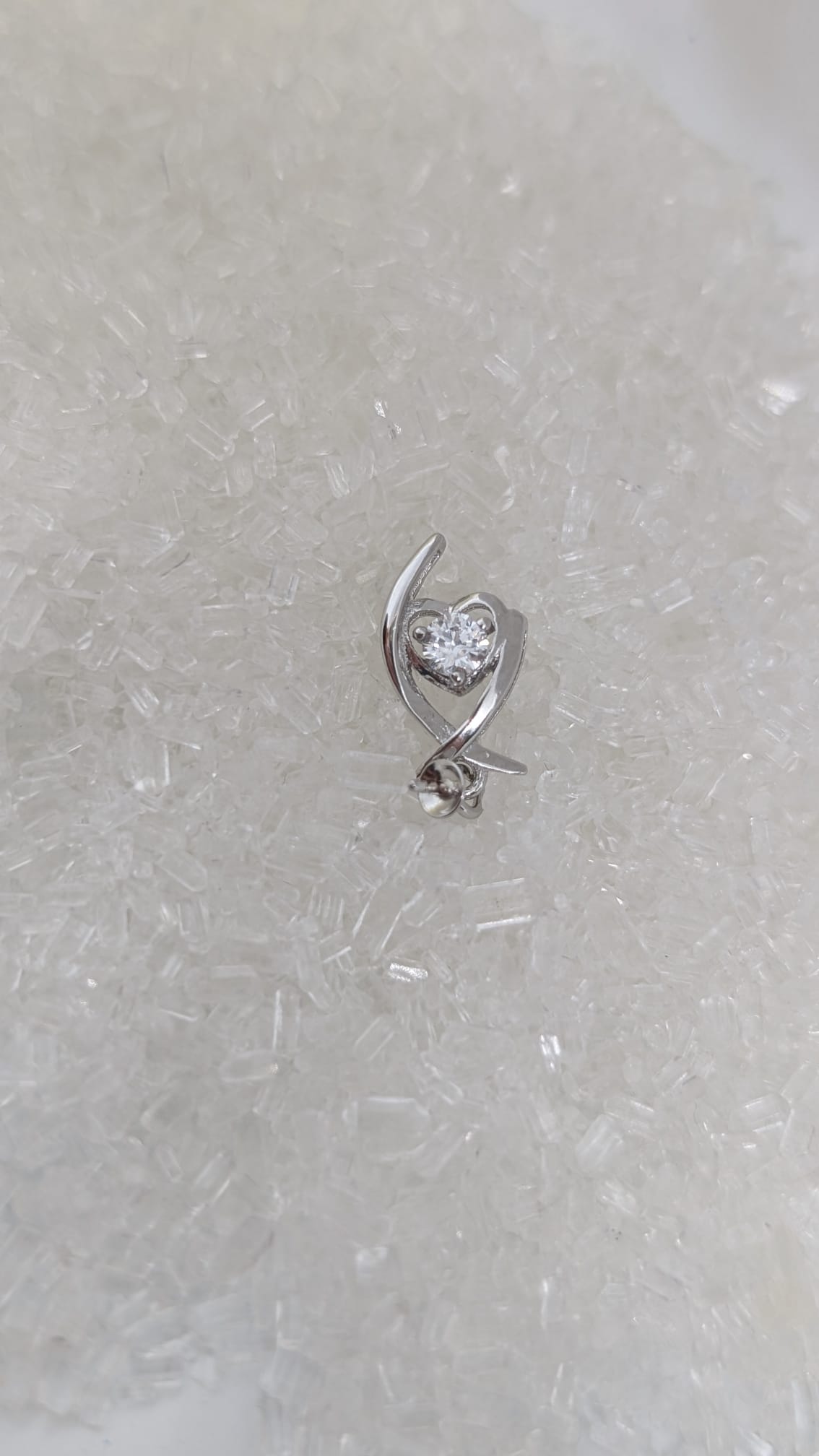 Nichola pendant