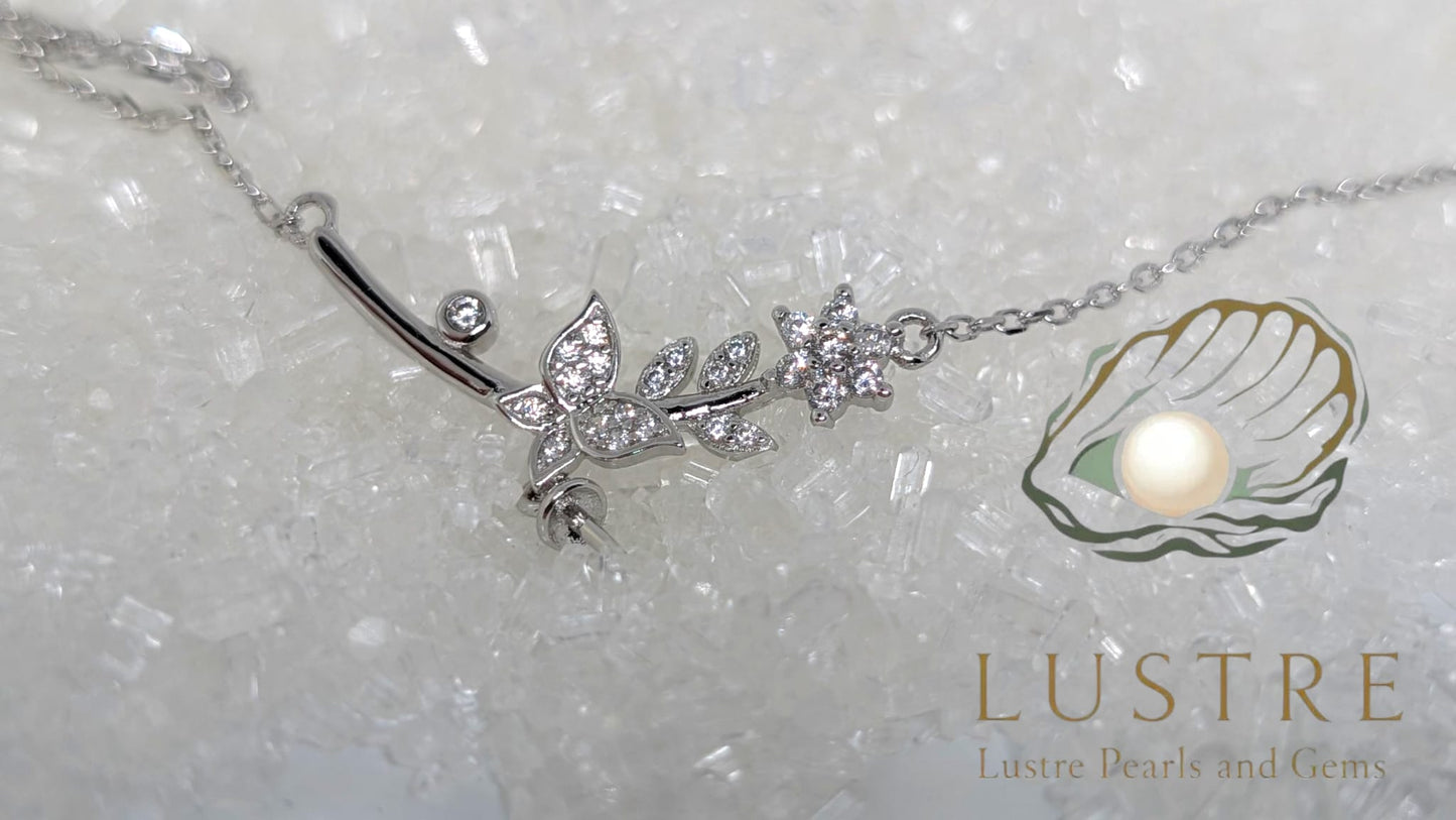 Julie's garden pearl bar necklace