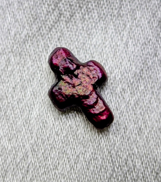 Mini Pearl cross