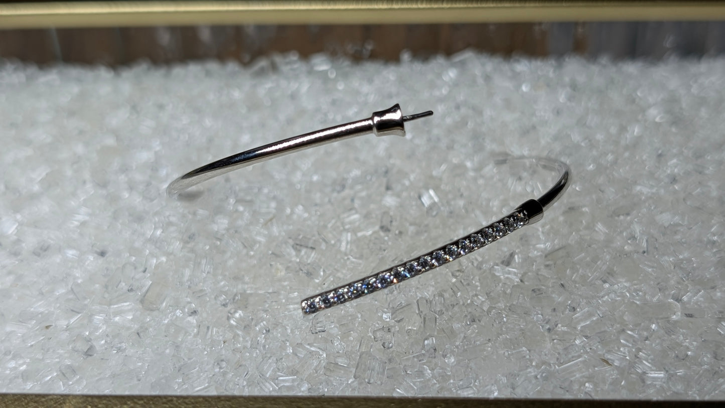 Zirconia inlayed bangle