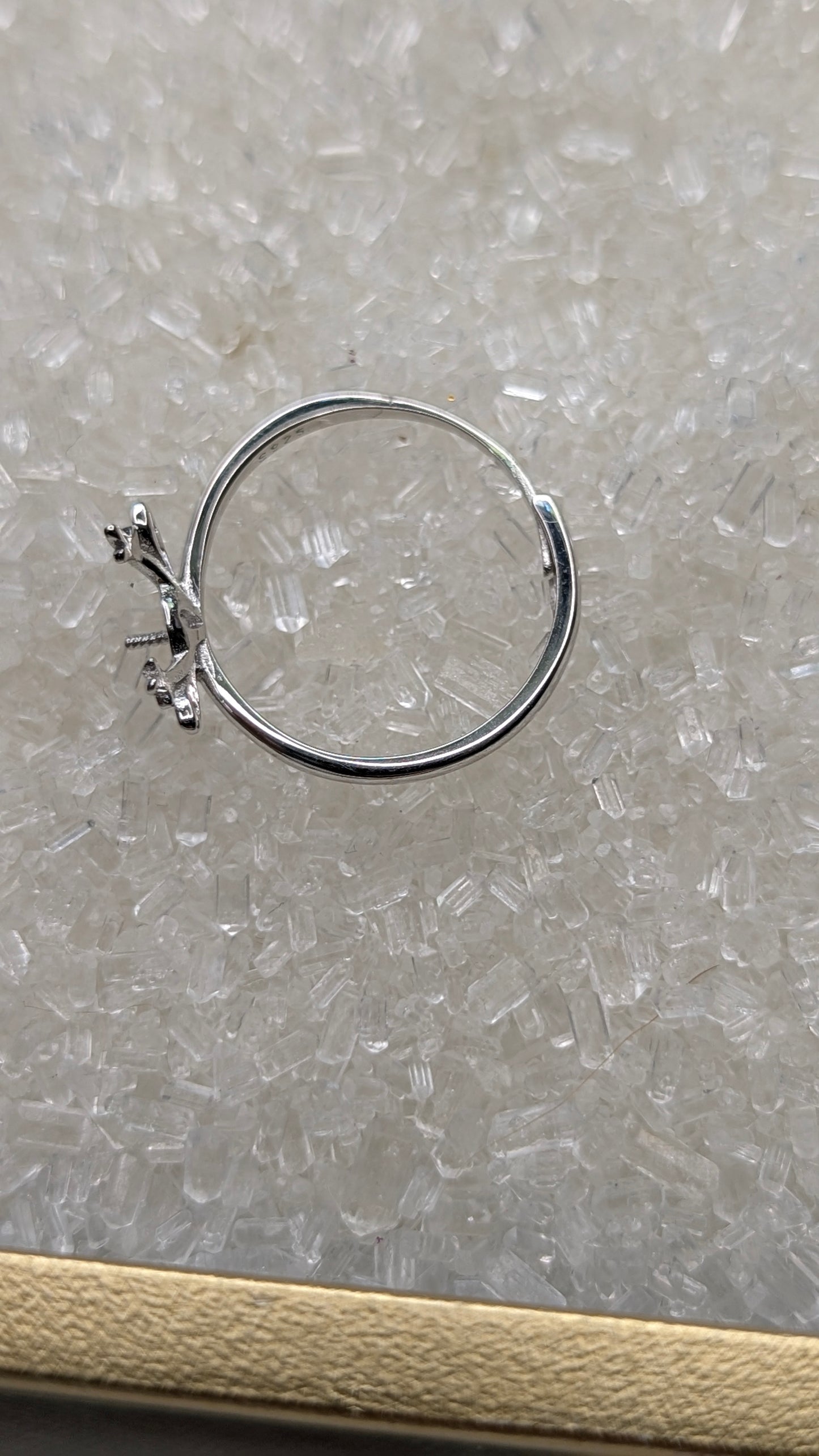 Reindeer adjustable ring