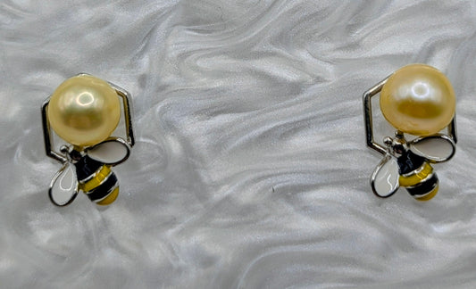 Bee earrings with yellow pearls