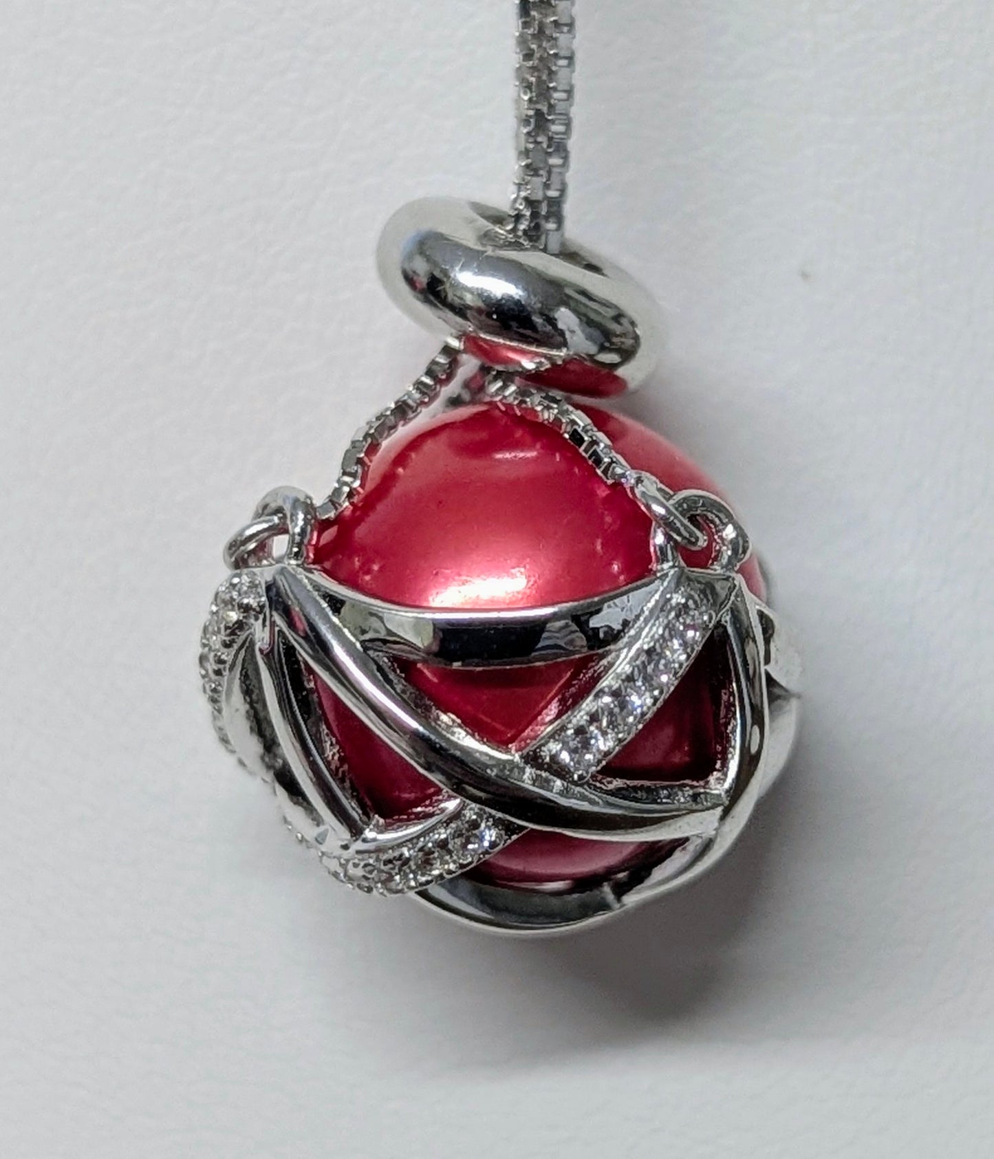 Swirl Edison basket cage