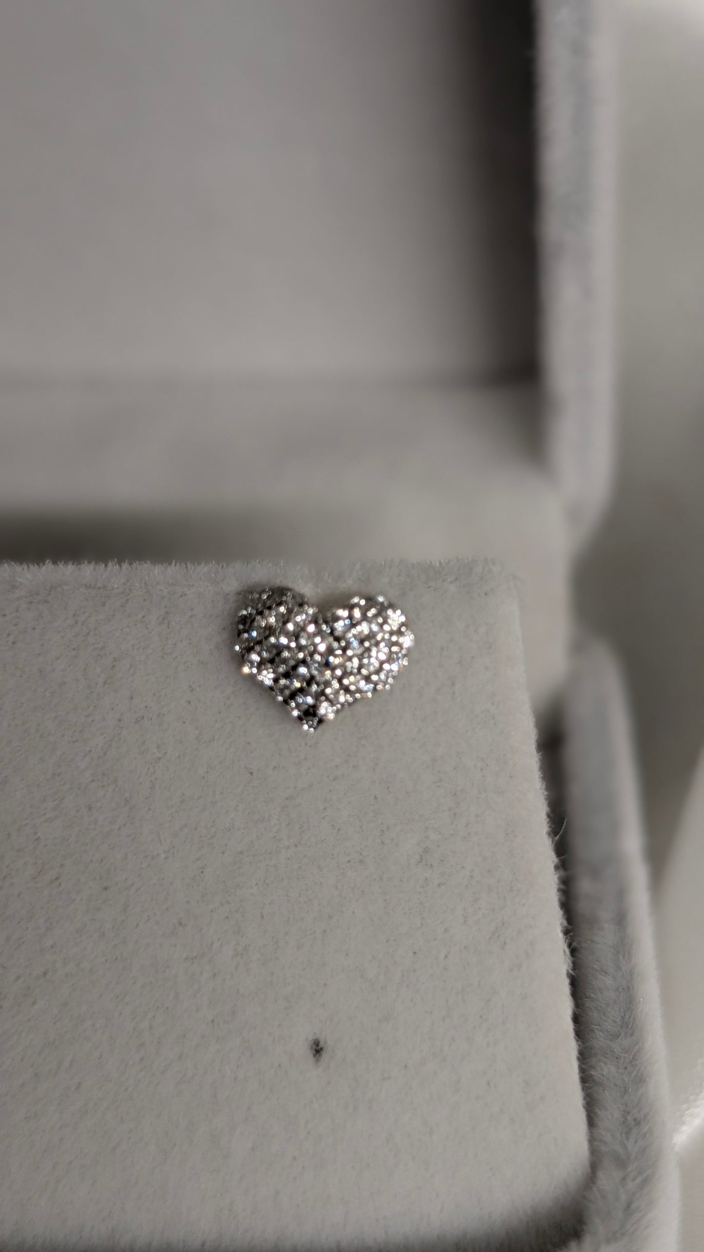 Heart earring with removable pearl dangle