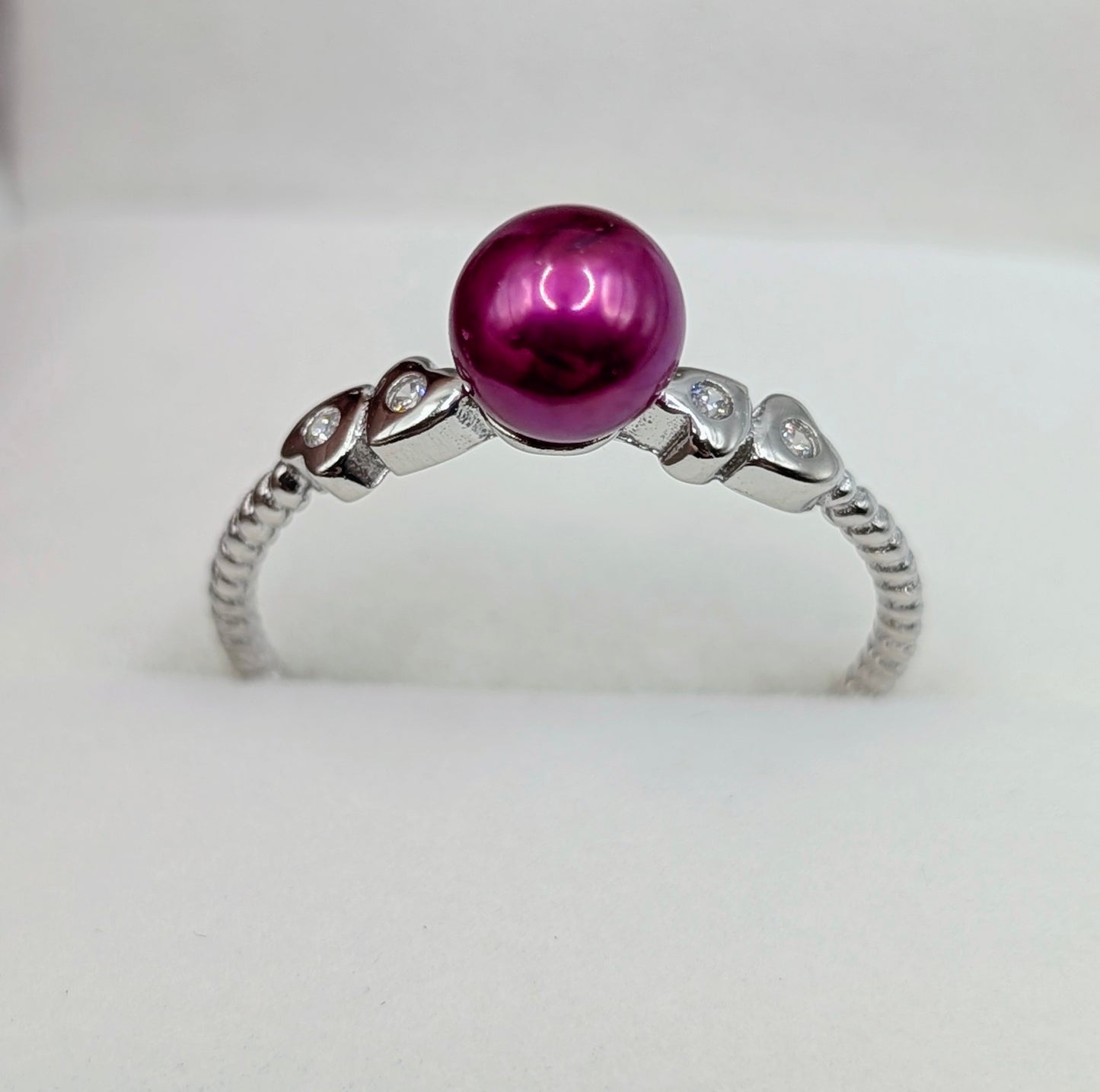 Heart twist berry pink ring size Q