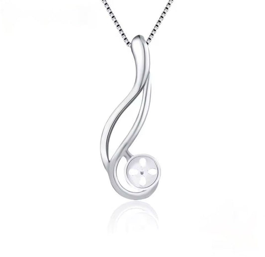 Victoria pendant