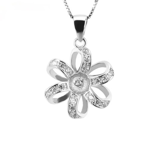Mia pendant