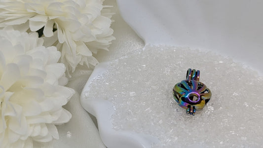 Rainbow oyster shell pearl pendant cage