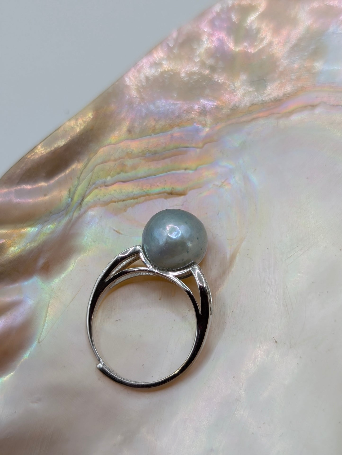 Speckled spearmint Edison pearl ring