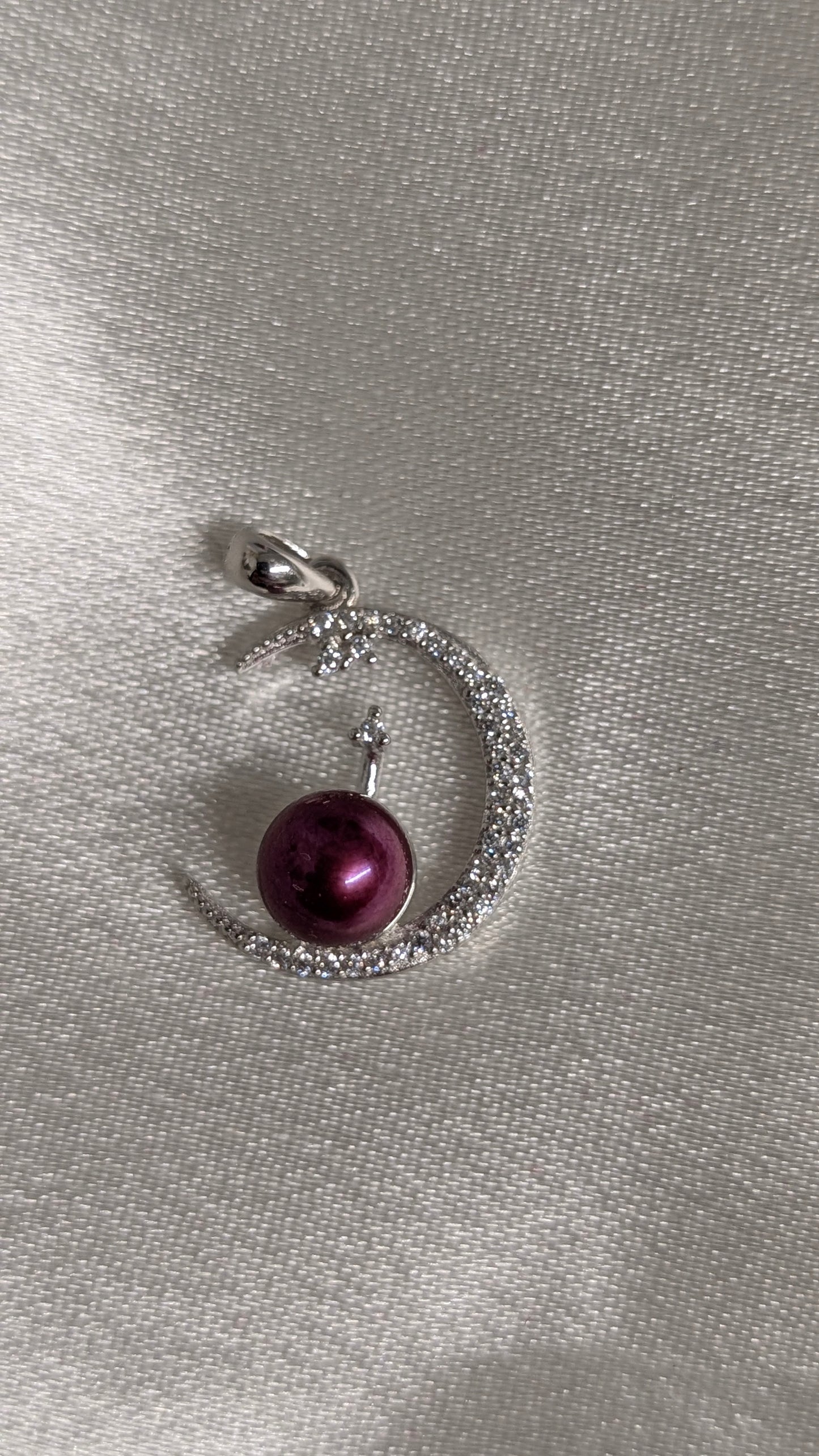 Moon and star pendant