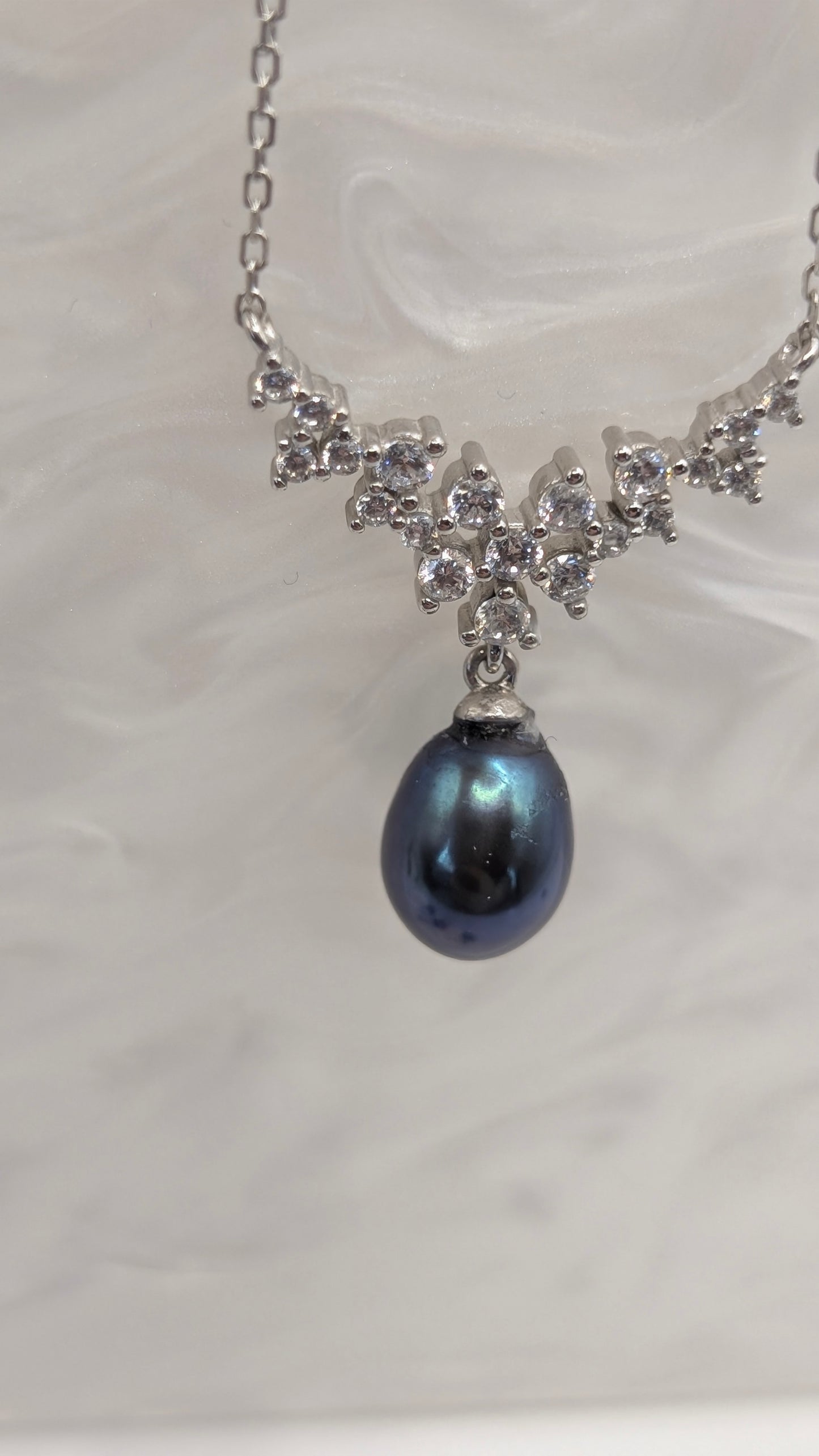 3 tier Showstopper with peacock pearl