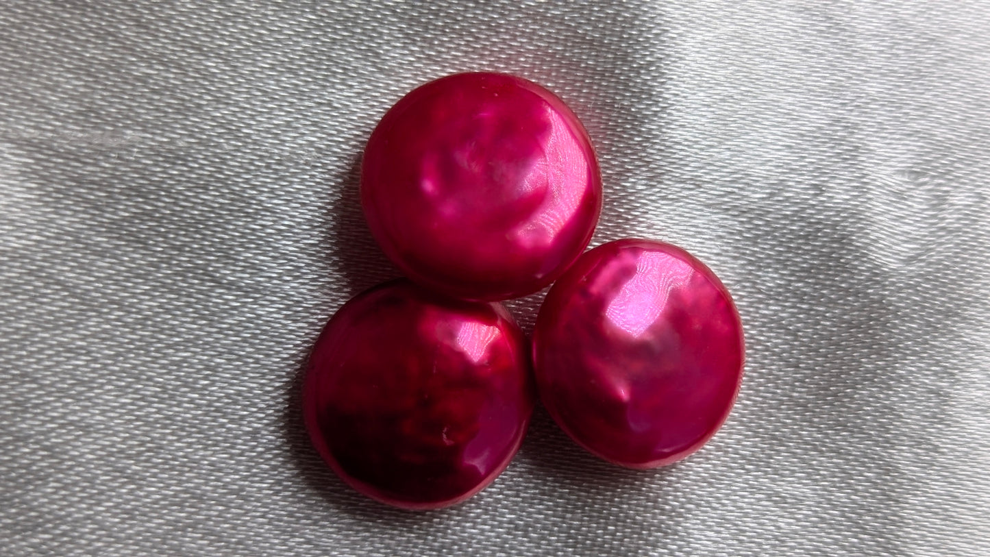 Mystery shaped pearl pick