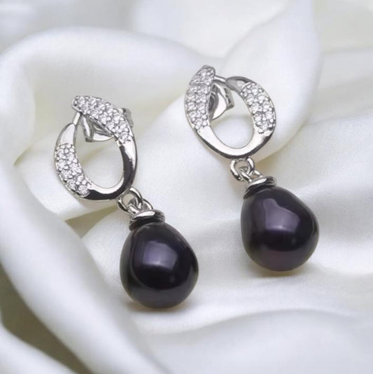 Curl stud earrings with black/ dark blurple dangle pearls