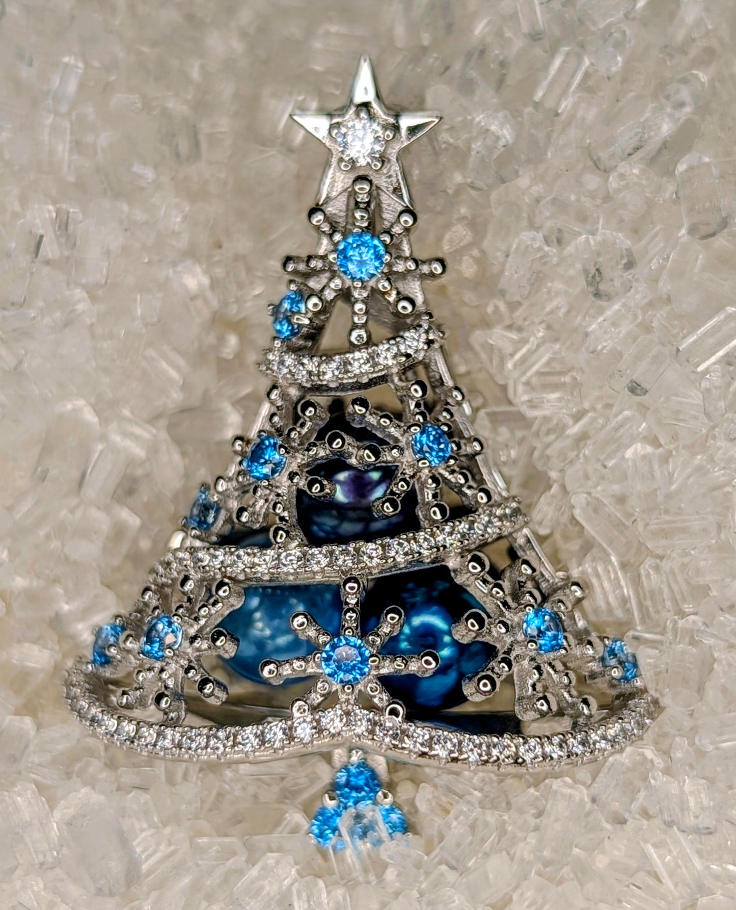 Premium Frosty Christmas tree cage