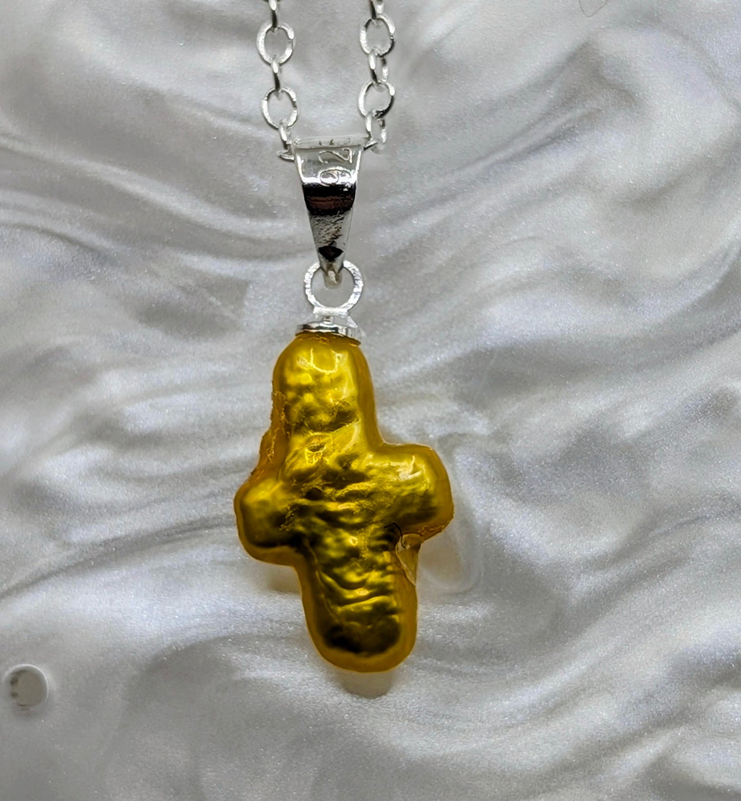 Yellow pearl mini cross simple drop necklace