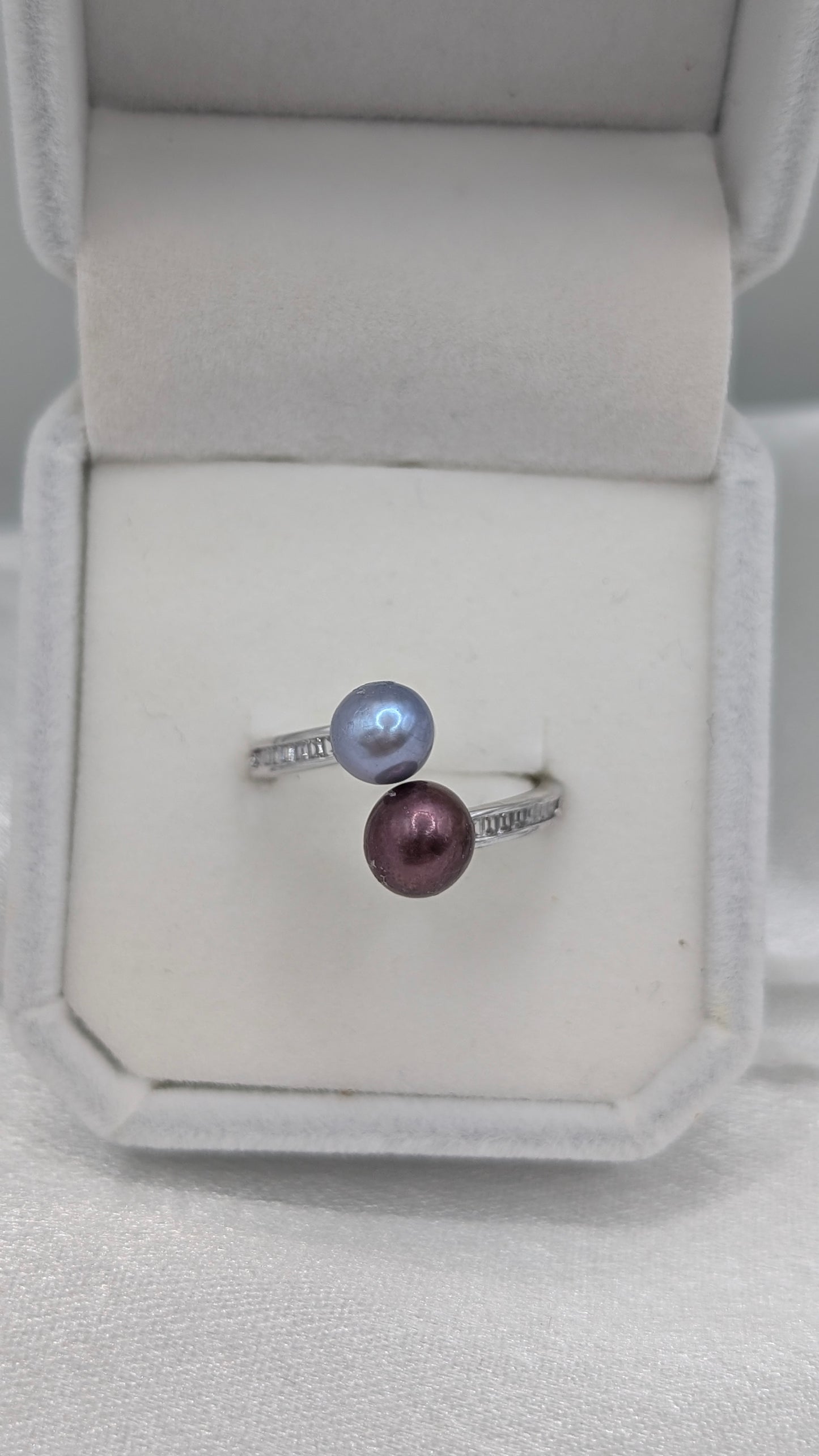 Periwinkle and deep purple double pearl ring