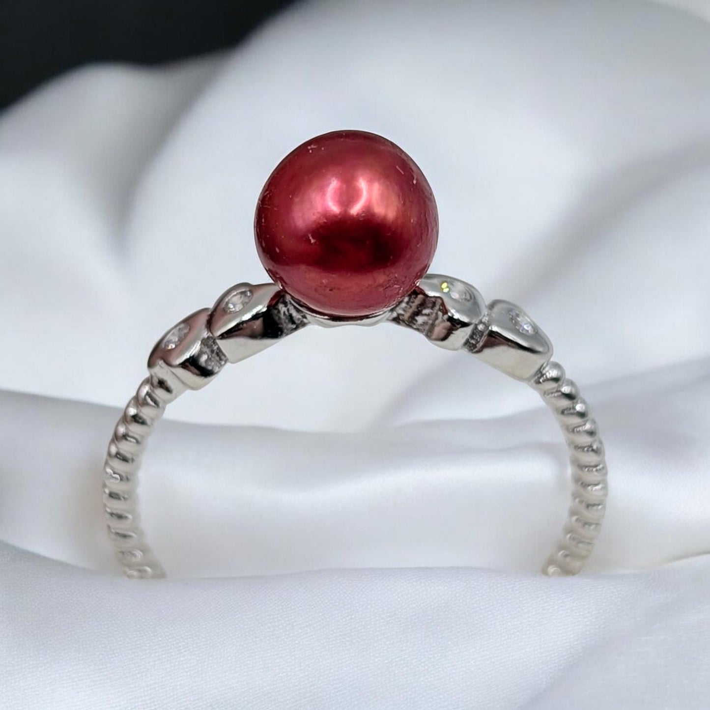 Burned red pearl heart twist ring size Ring ring S