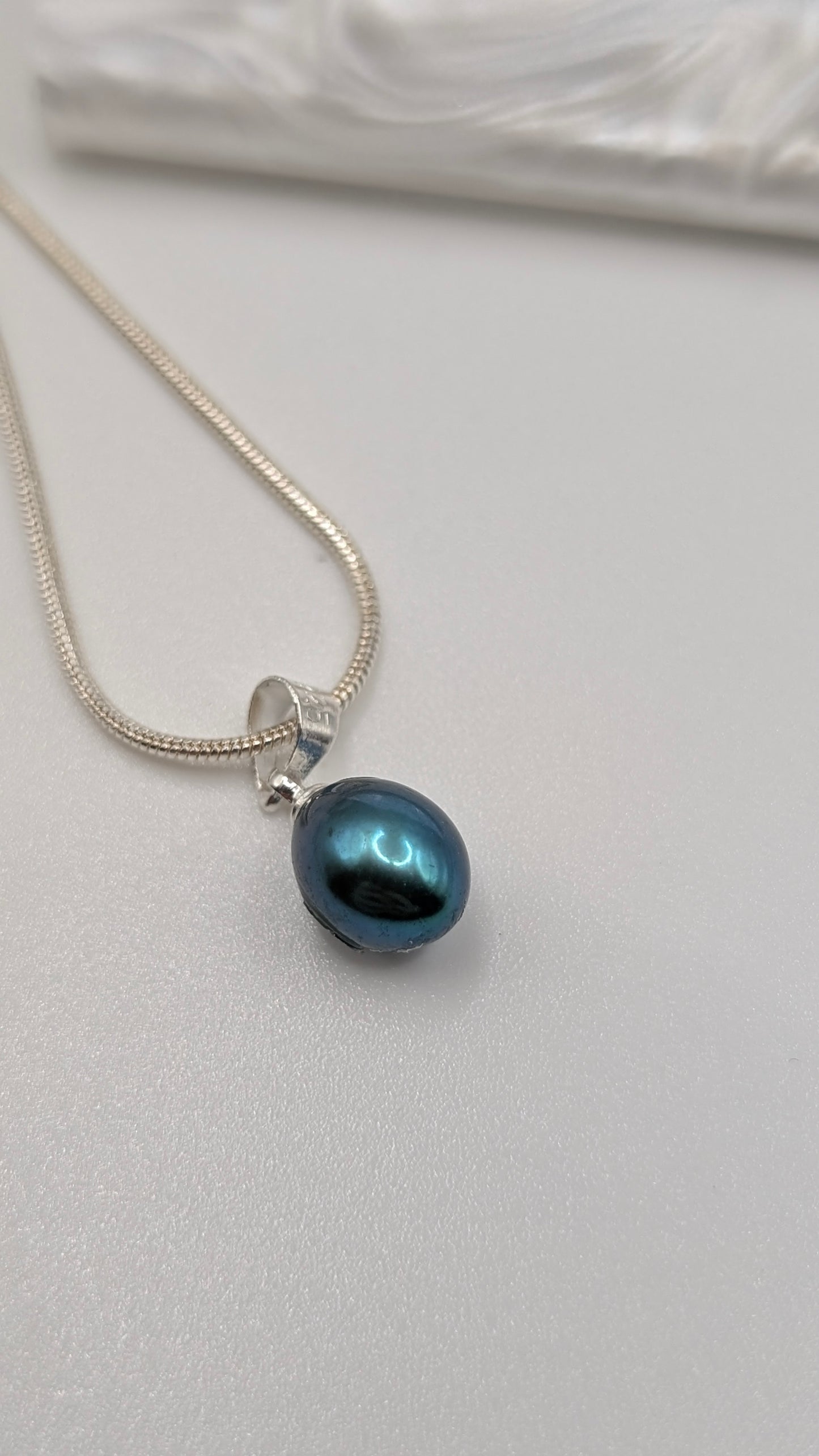 Teal Pearl simple drop necklace