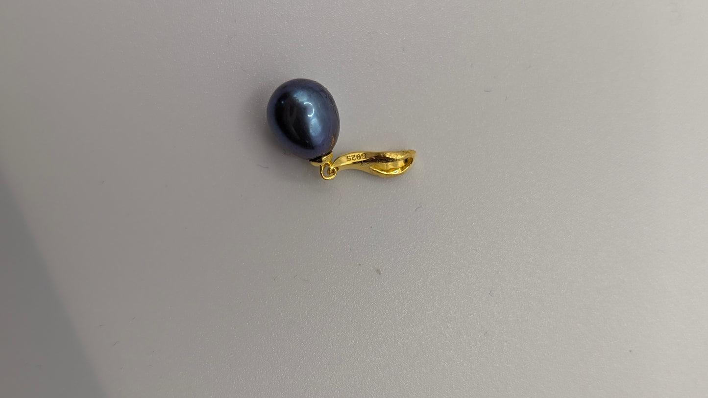 Curl Edison drop pendant