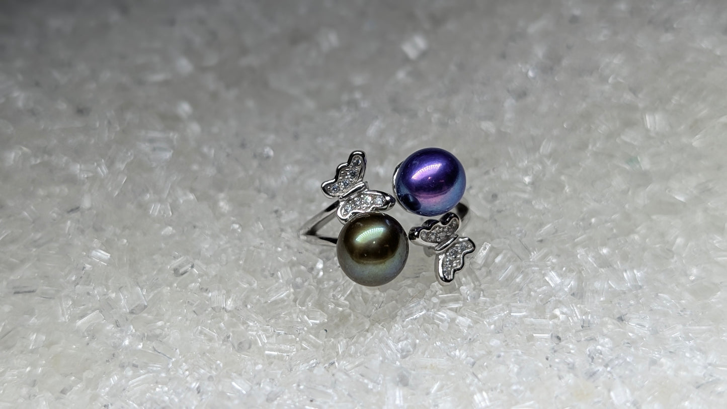 Double Pearl butterfly ring
