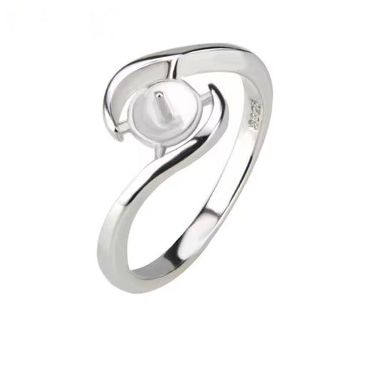 Curl around the Pearl ring