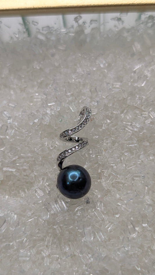 Small Peacock Edison twirl pendant