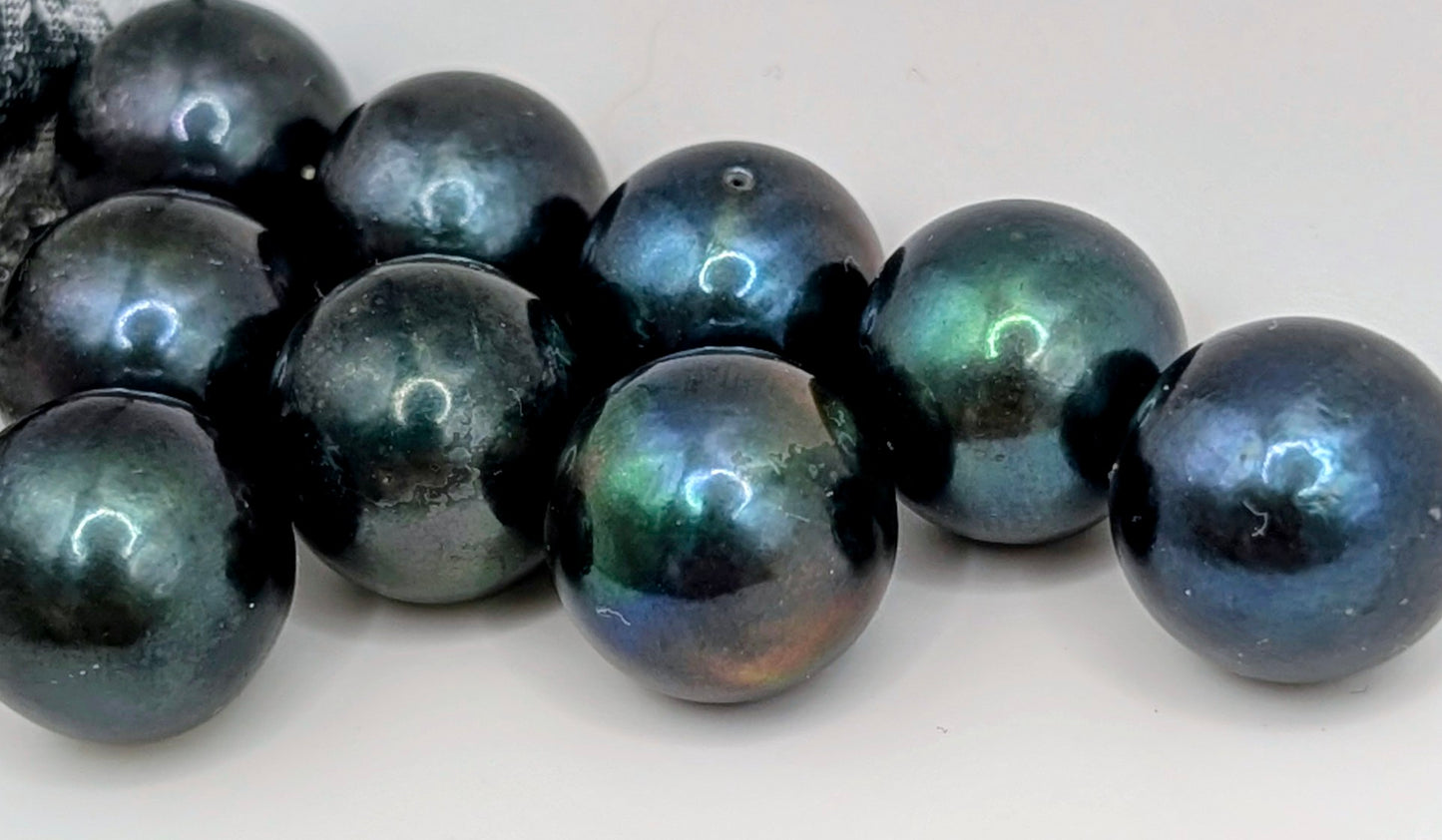 large oilslick Edison pearls