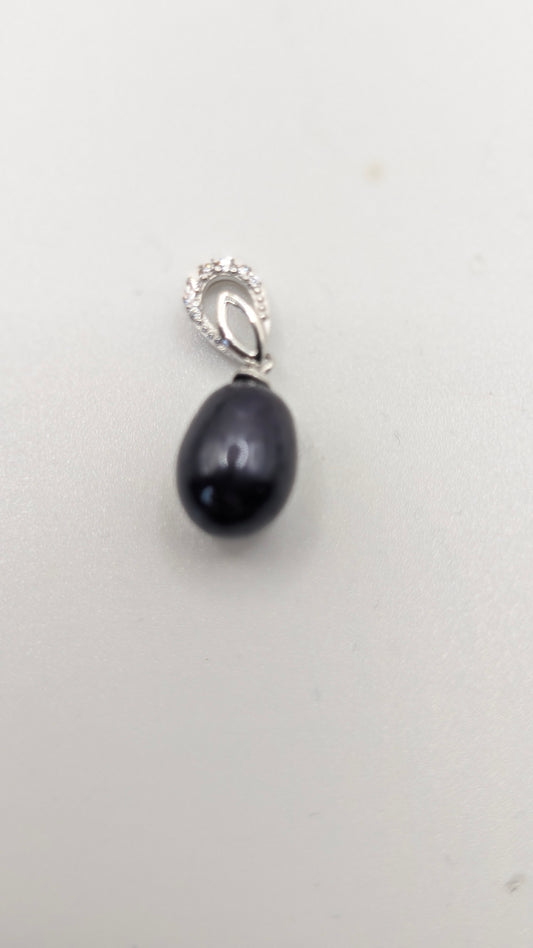 Oval rice drop black/peacock pearl