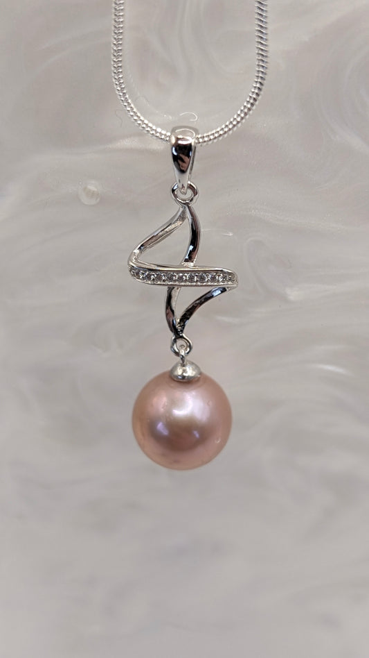 Olivia Edison pendant