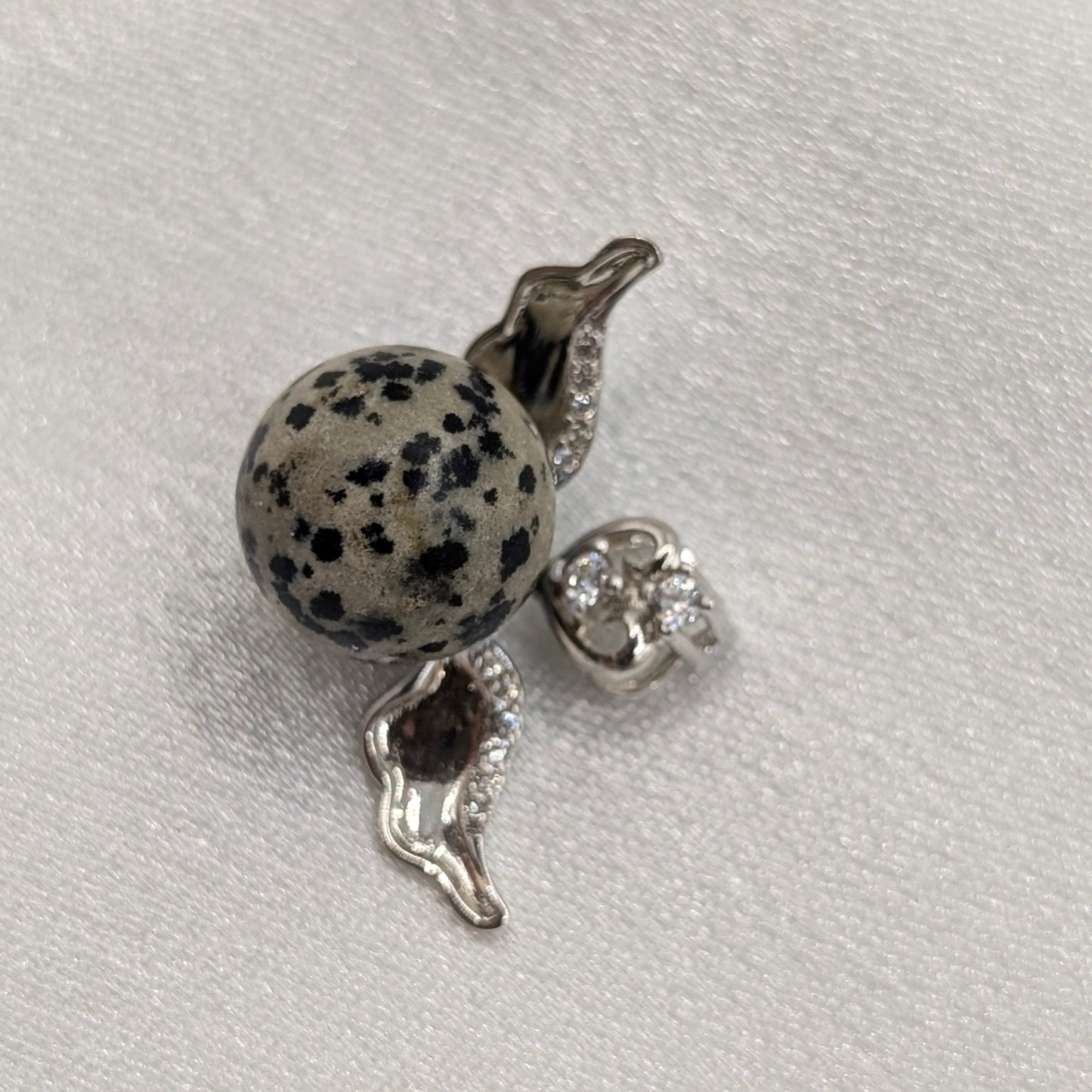 Dalmation jasper edison angel wings pendant
