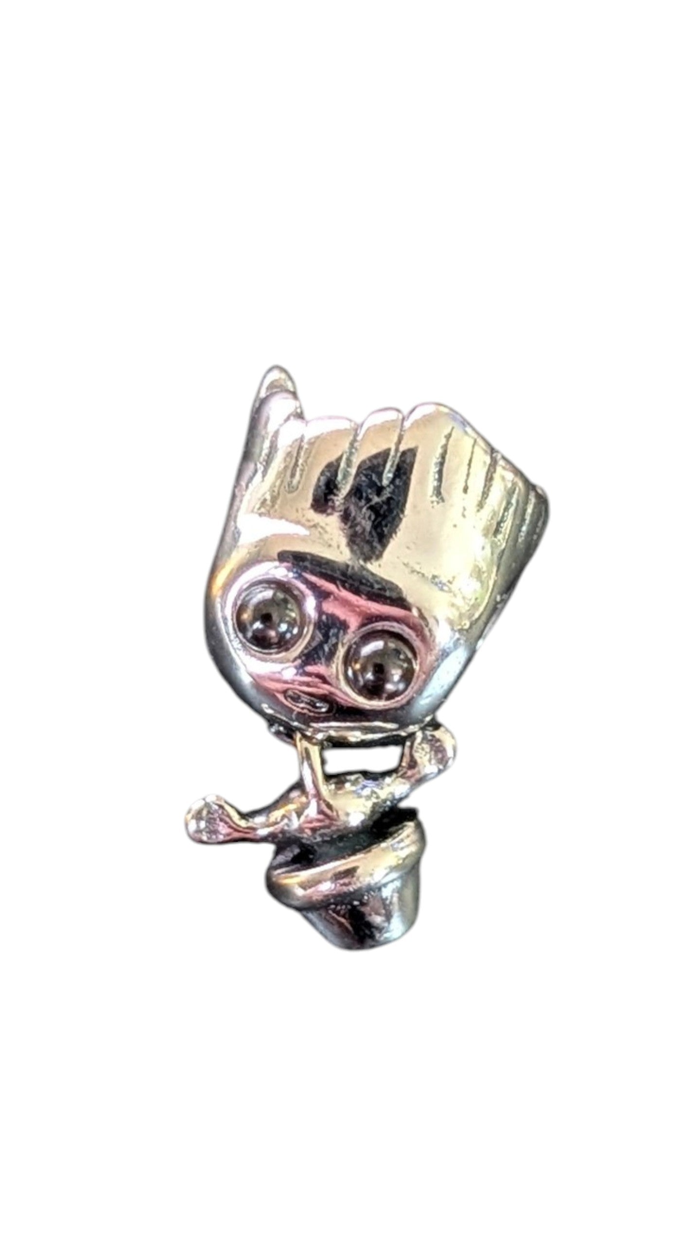 Dis/pix charms