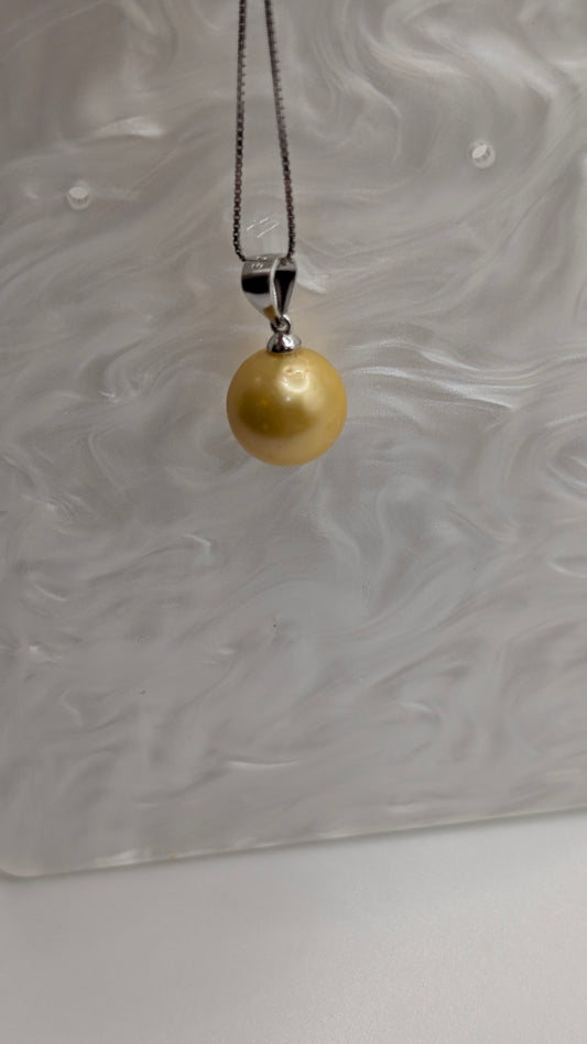 Yellow edison pendant drop