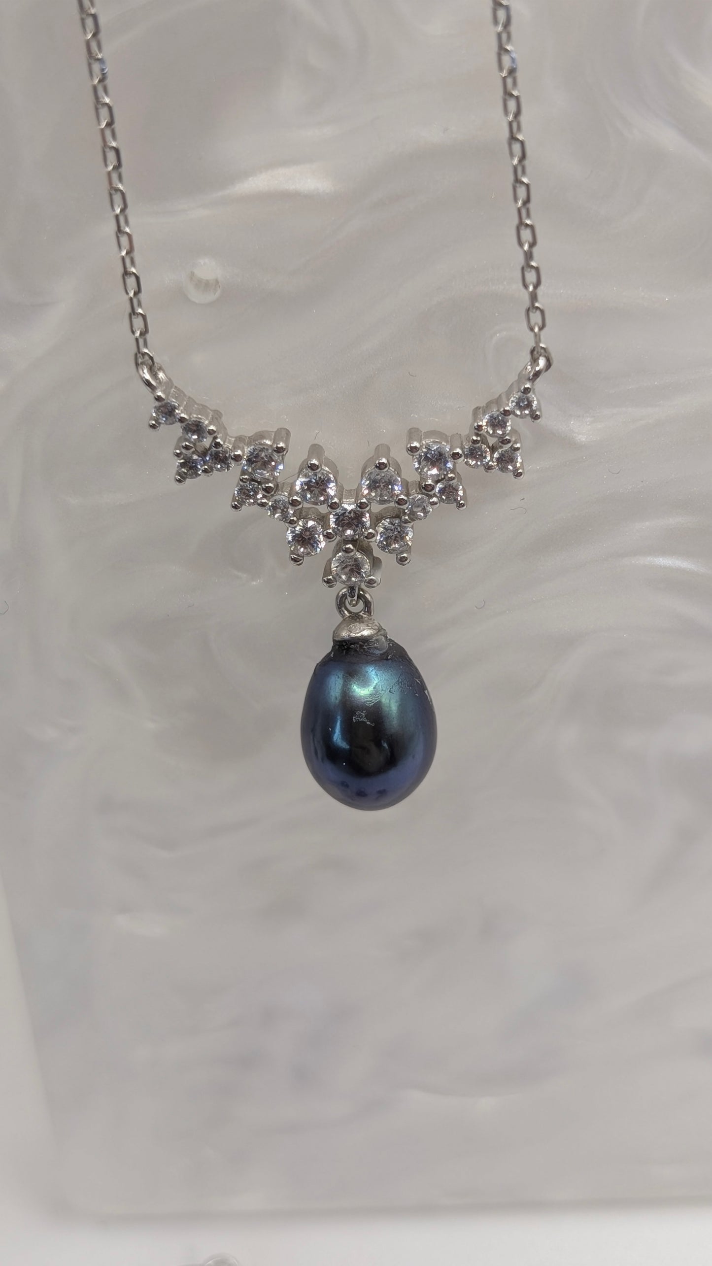 3 tier Showstopper with peacock pearl