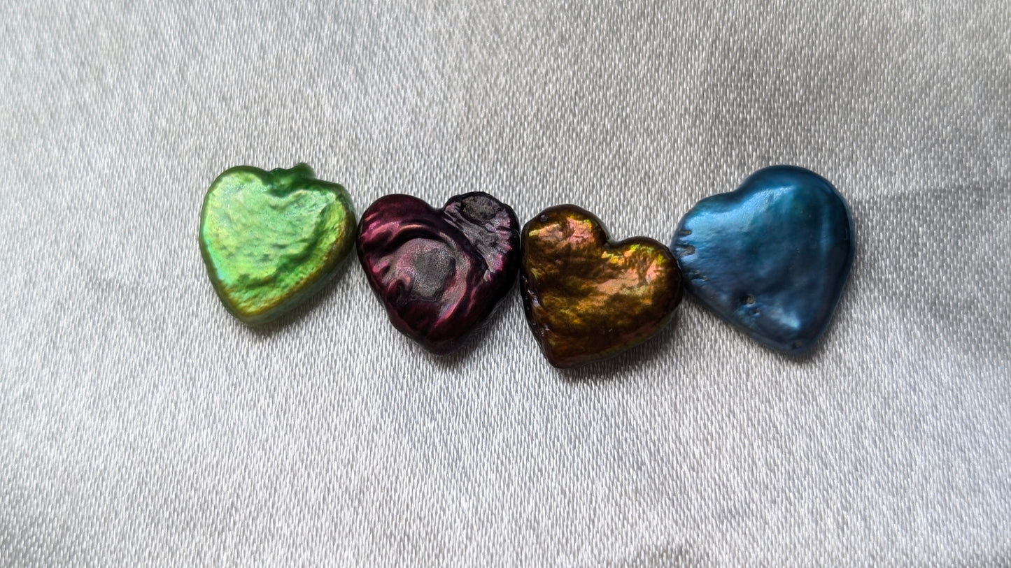 Mystery shaped pearl pick