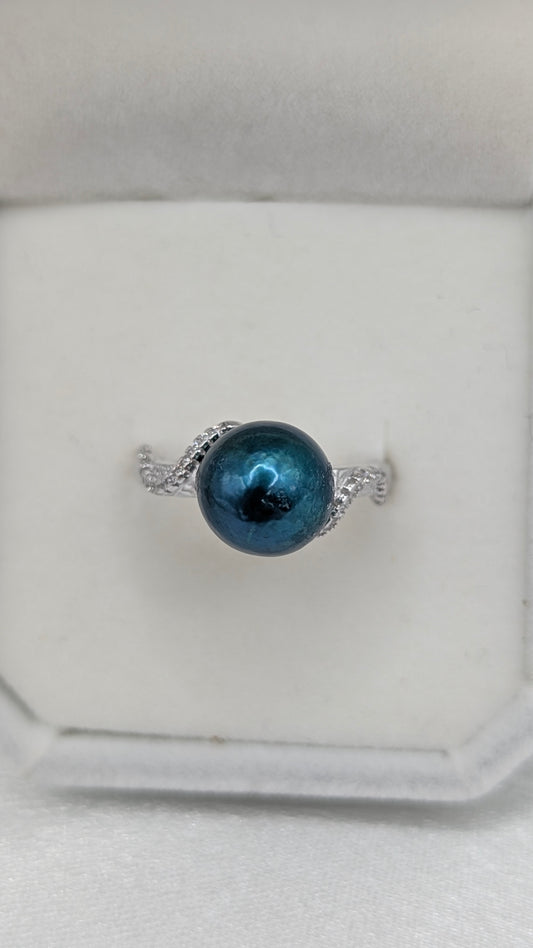 Blue/green Aurora edison ring