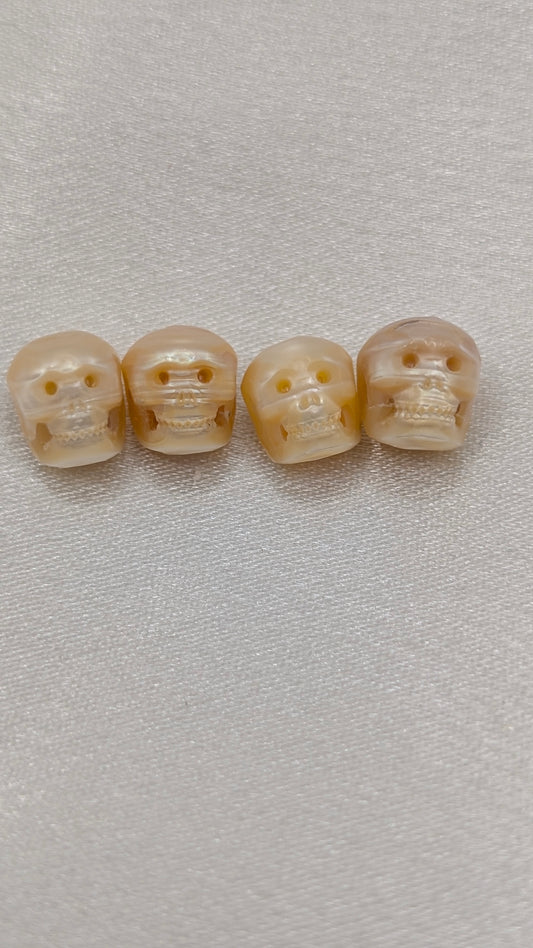 Pearl skull carving