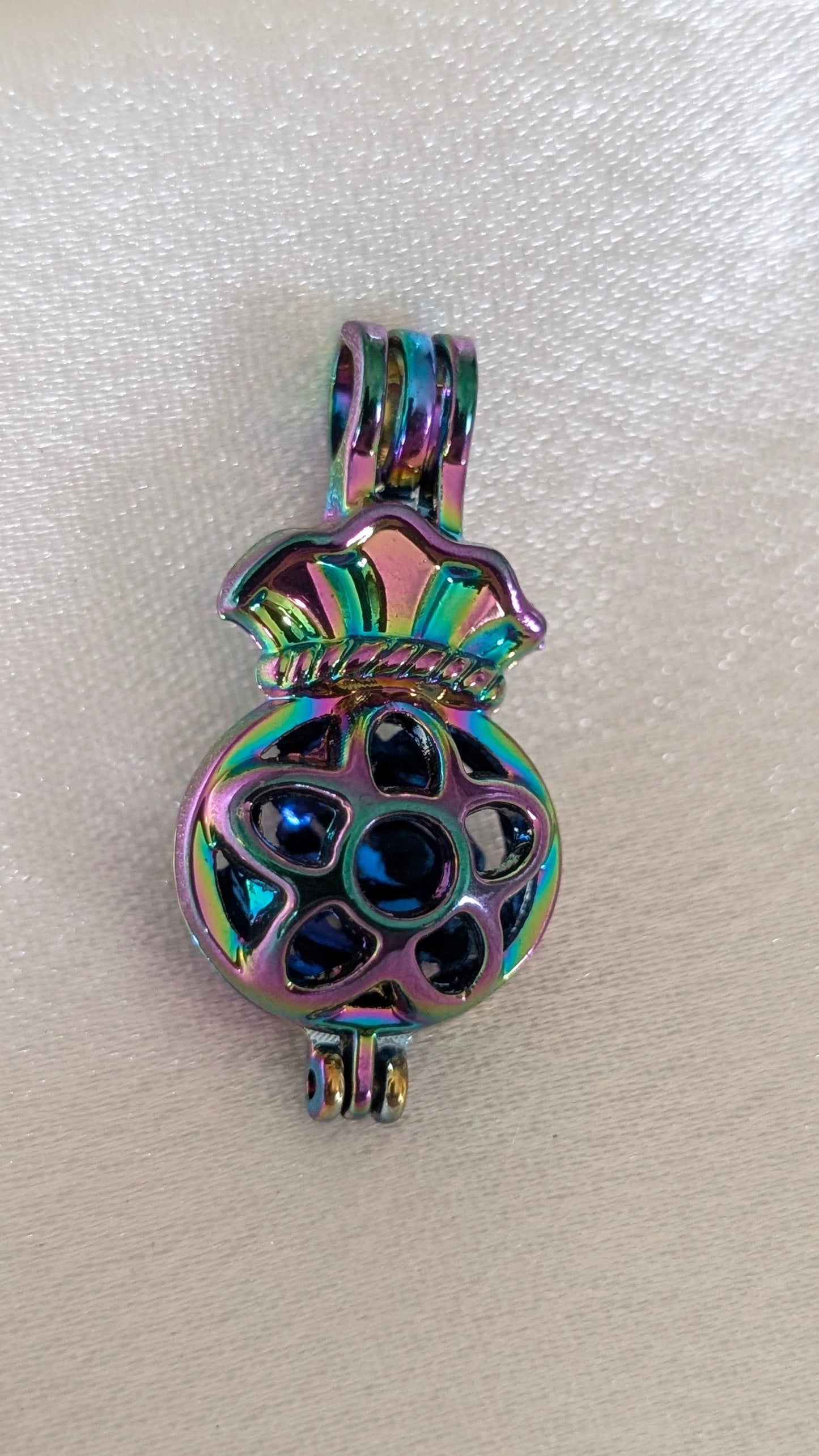 Rainbow iridescent plated cages