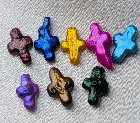 Mini Pearl cross