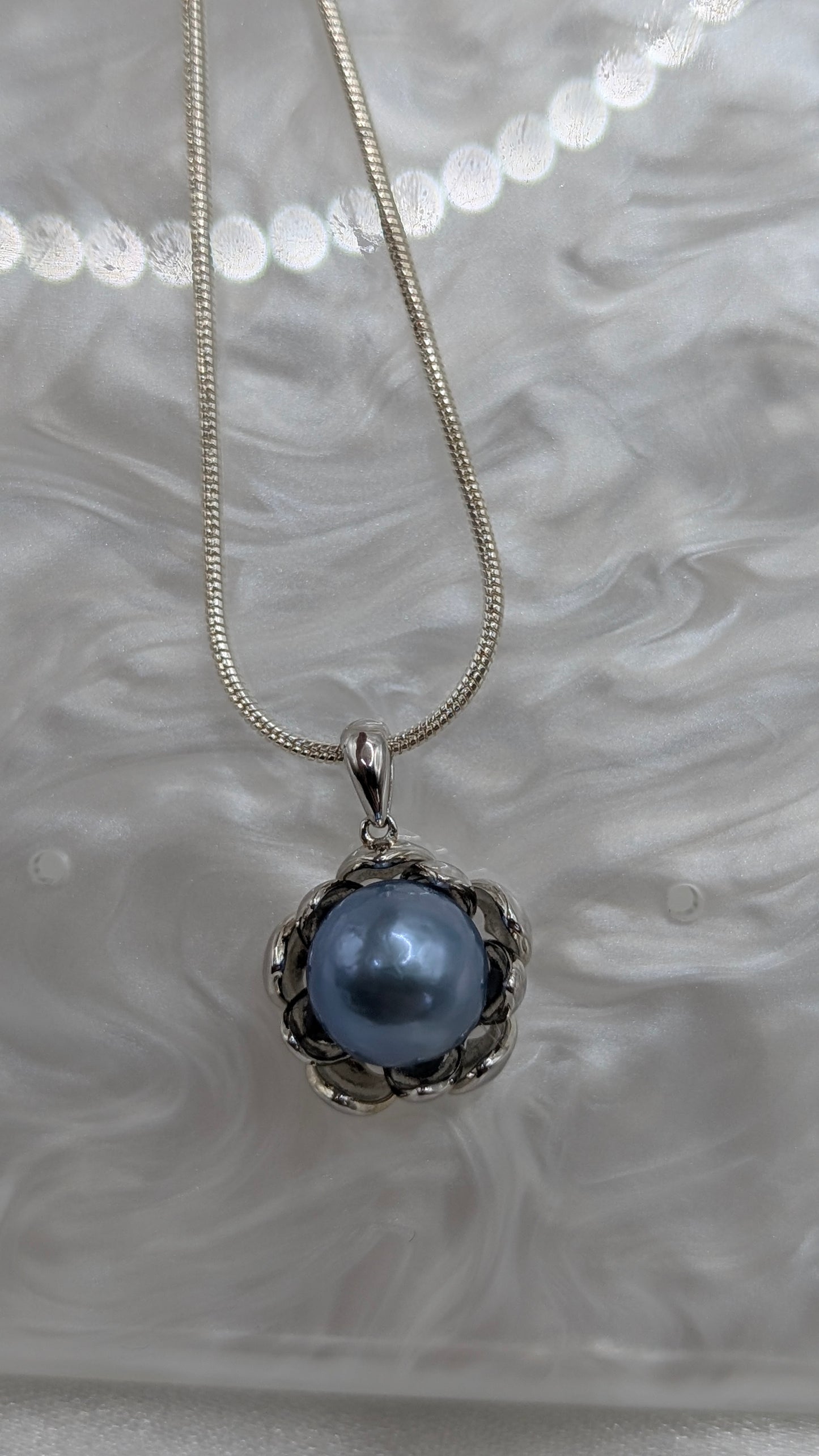 Light blue Edison Lotus necklace