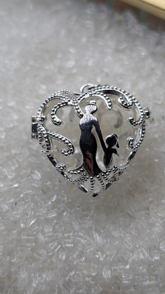 Mother and child edison Cage