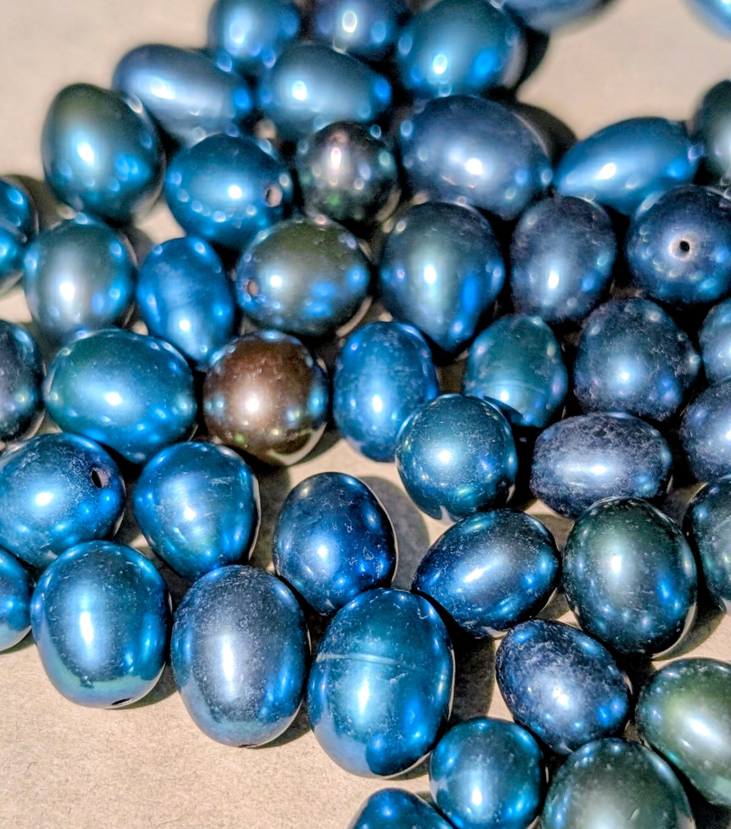 Blue tone Peacock simple drop necklace